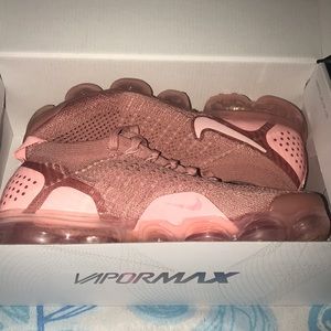 Women’s Nike Air Vapormax Flynit 2